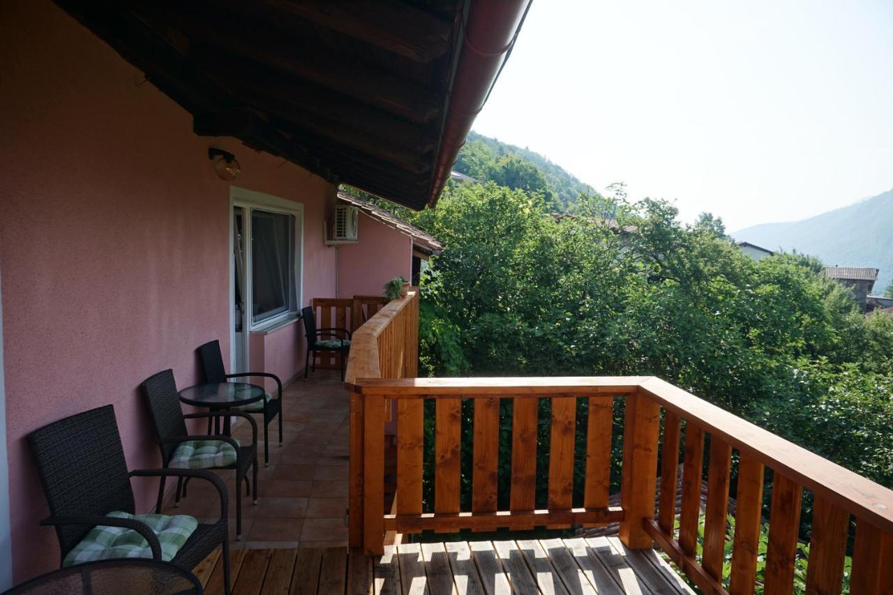 Apartment Pri Bricu Kobarid Bagian luar foto